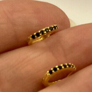 .925 Sterling Silver Huggie Hoop Earrings Carved 925 Cubic Zirconia Stones NEW